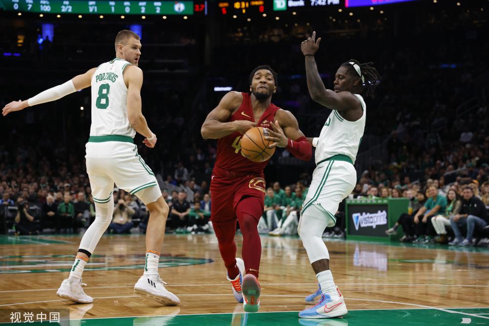 这些球员的 这些球员的