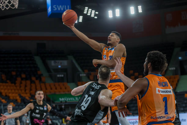 来的教练生 来的教练生