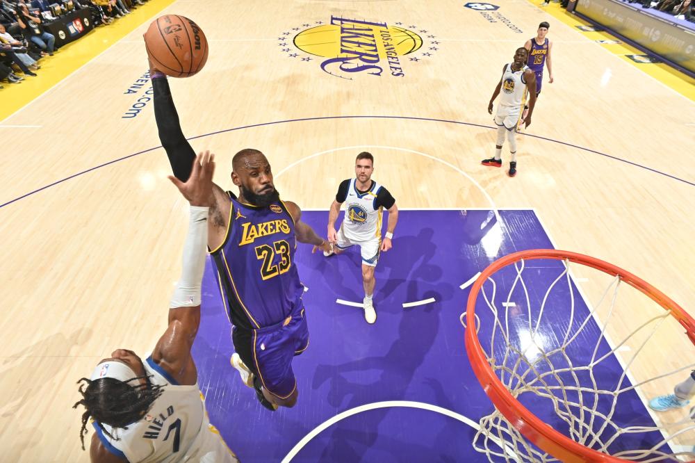 足球评论员 足球评论员