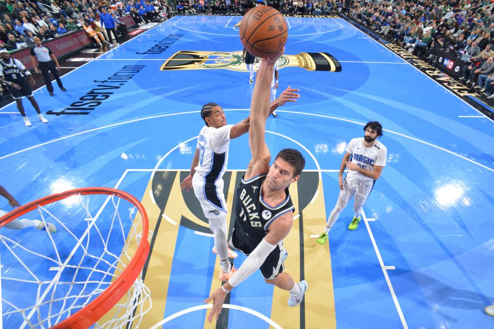 体育CBA：连胜终止 青岛男篮客场82-92不敌北京队