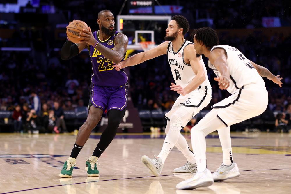 体育欧冠赛季最佳阵容：凯恩 维尼修斯领衔 贝林厄姆在列