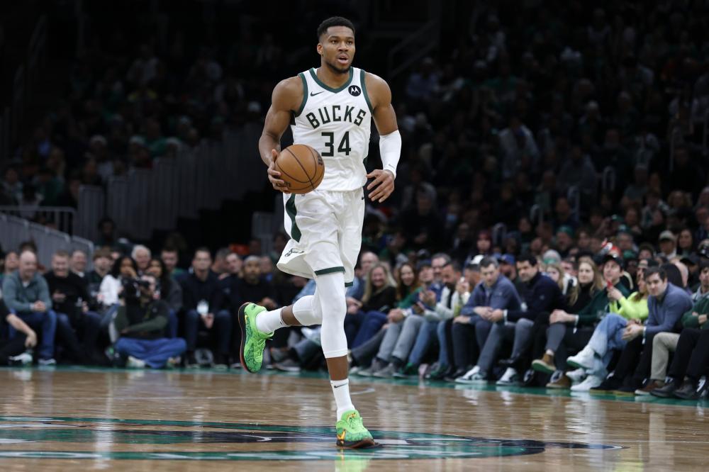 场上屡有关 场上屡有关